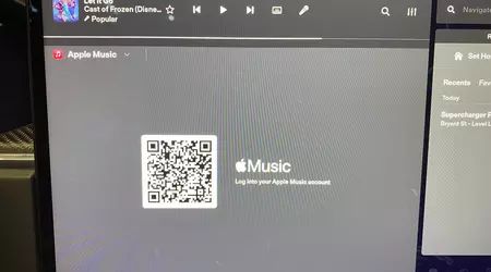 Non solo Tidal e Spotify: Le auto elettriche Tesla supporteranno Apple Music