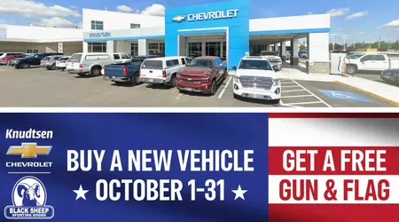 Il concessionario Chevrolet regala armi e bandiere americane come bonus per l'acquisto di auto