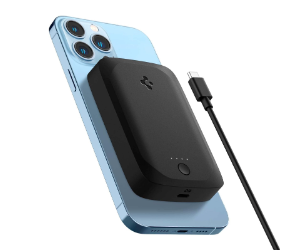 Pacco batteria Spigen ArcHybrid Mag