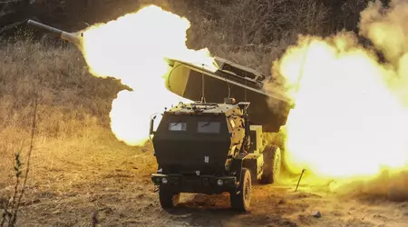 Le forze armate ucraine hanno utilizzato gli HIMARS per distruggere un convoglio di veicoli blindati russi con carri armati e il raro TOS-1A "Solntsevyok", definito la più potente arma non nucleare della Russia.