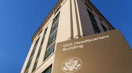 Elon Musk lancia il suo chatbot per i dipendenti pubblici