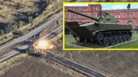 I missili GMLRS a guida HIMARS hanno colpito due sistemi di mortai semoventi russi 2S9 "Nona-S".