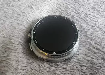 Samsung Galaxy Watch 8 Classic è ...