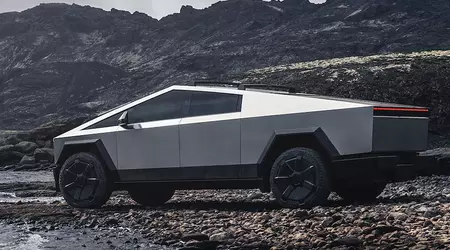 Tesla richiama tutti i Cybertruck a causa della caduta dei pannelli della carrozzeria