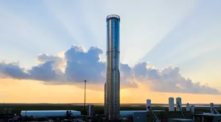 Nel Texas meridionale, un potenziato booster Starship è esploso durante i test