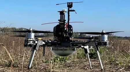 I finlandesi presentano un nuovo drone d'attacco Steel Eagle ER sviluppato appositamente per l'esercito ucraino