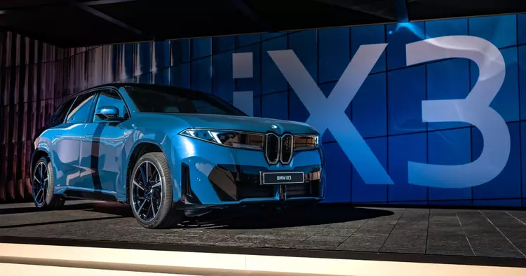 La BMW iX3 avrà un assistente ...