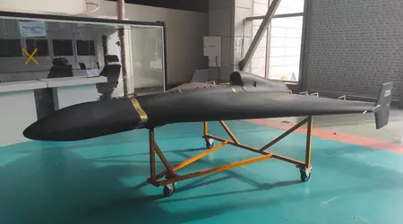 Serhii "Flash" Beskrestnov riferisce che l'Ucraina ha abbattuto il primo Shahed-238 con motore a reazione