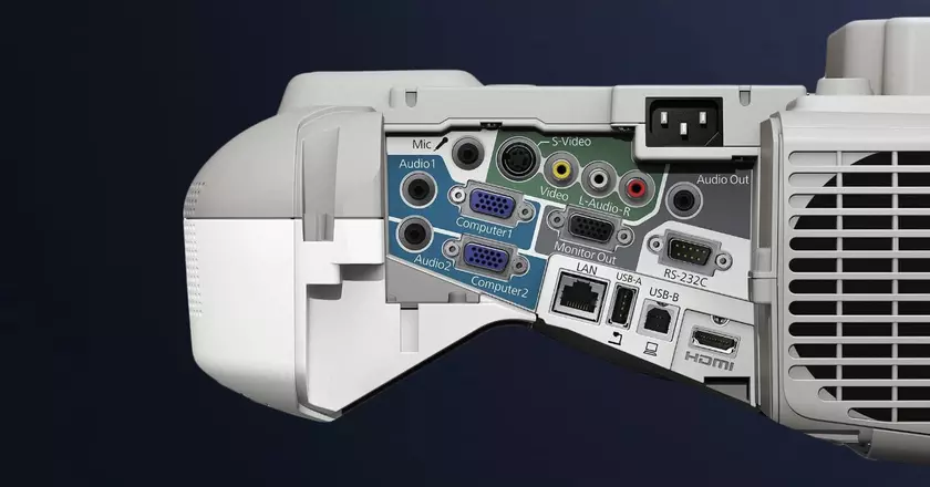 Proiettore interattivo Epson BrightLink 475Wi per la casa