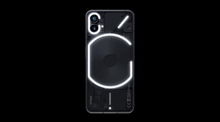 Nothing Phone (1) ha ricevuto l'aggiornamento Nothing OS 2.0.4