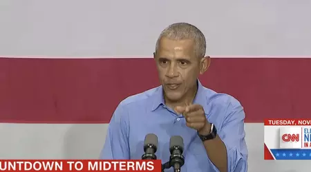 Barack Obama utilizza ancora lo smartwatch Fitbit Ionic, che il produttore ha richiamato per il rischio di ustioni.