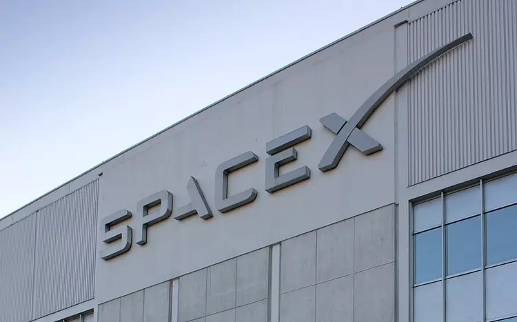 SpaceX valutata 800 miliardi di dollari: ...