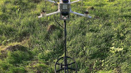 L'Ucraina presenta il drone sminatore ST1 che lavora 4 volte più velocemente di un essere umano