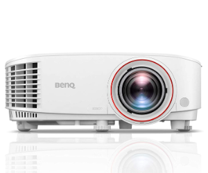 Proiettore BenQ TH671ST a ottica corta