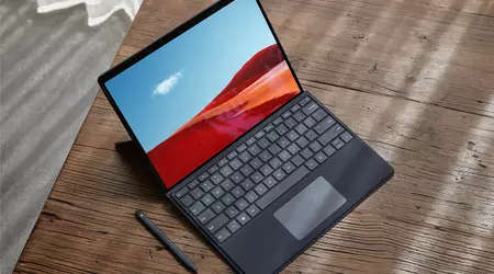 Microsoft sta lavorando su un dispositivo Surface con un processore Snapdragon 8cx Gen 3 a bordo