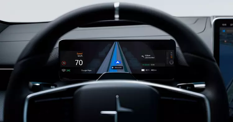 Polestar integra in tempo reale la ...