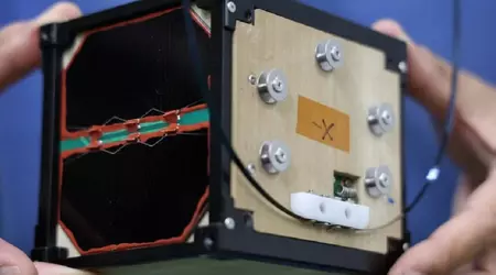 I giapponesi hanno mandato nello spazio un satellite LignoSat in legno