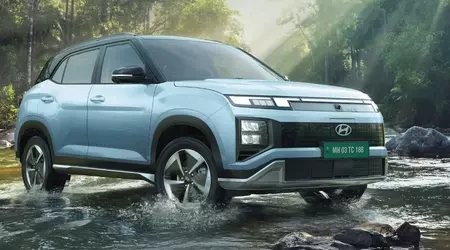 Il nuovo crossover Hyundai Creta Electric viene presentato in India con batterie da 42 kWh e 51,4 kWh