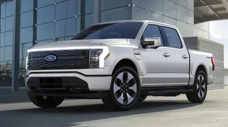 Ford blocca la produzione del pick-up elettrico F-150 Lightning fino a gennaio 2025