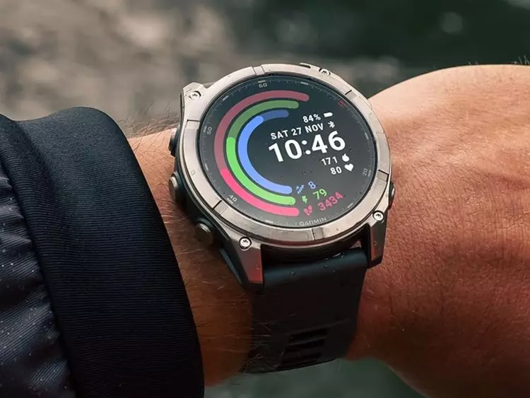 Garmin suggerisce un lancio importante nel ...