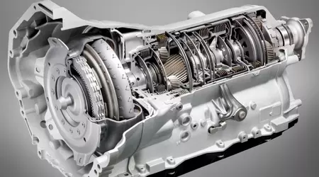 ZF e BMW hanno firmato un accordo multimiliardario sui cambi automatici