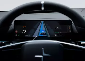 Polestar integra in tempo reale la ...