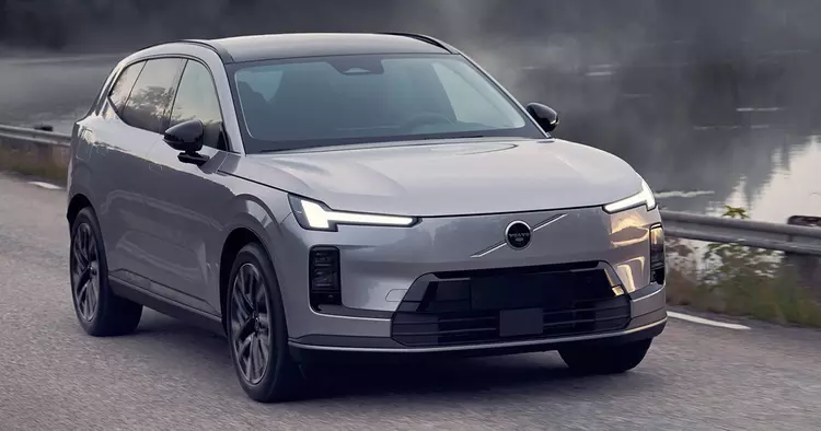 Volvo ha ufficialmente svelato il suo ...