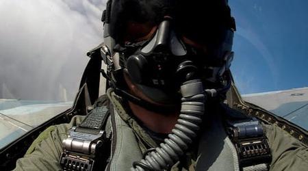 Record mondiale: Pilota ucraino di F-16 abbatte 6 missili da crociera in una sola missione di combattimento per la prima volta al mondo