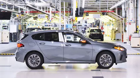 BMW ha insegnato alle auto a girare per la fabbrica senza conducente: cosa significa questo per la produzione?