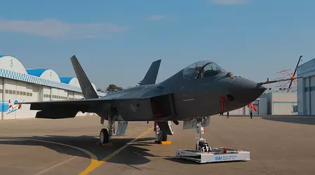 La Repubblica di Corea ha presentato un nuovo prototipo di caccia KF-21 Boramae - lo sviluppo dell'aereo costa più di 5 miliardi di dollari