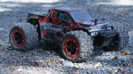 Recensione del camion RC Deerc 300E