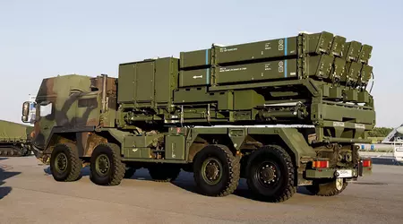 La Germania consegnerà all'Ucraina 6 SAM IRIS-T e i primi sistemi di difesa aerea RCH-155 nel 2025