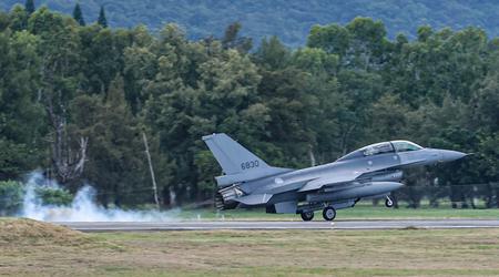 Taiwan completa l'ammodernamento di 142 caccia F-16 Fighting Falcon in configurazione Block 70/72