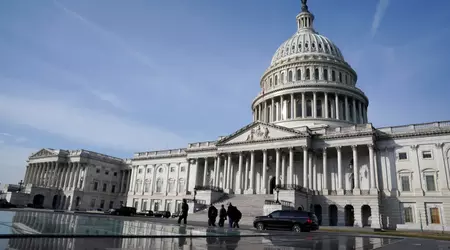 Il Congresso degli Stati Uniti limita l'uso di modelli di intelligenza artificiale come ChatGPT da parte dei dipendenti