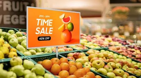 Samsung rivela un display ultra-efficiente per la pubblicità digitale che può funzionare fino a 200 giorni senza essere ricaricato