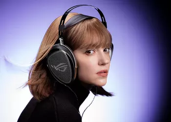 ASUS ha rilasciato cuffie da gioco ...