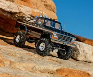 Traxxas 1/18 TRX-4M F-150 Camion cingolato ...