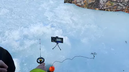 Samsung Galaxy S23 Ultra è sopravvissuto per 5 ore in un fiume ghiacciato nel nord della Svezia