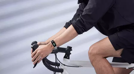 Asus VivoWatch 5 Aero: un fitness tracker che misura la frequenza cardiaca, la SpO2 e l'ECG con il semplice tocco di un dito