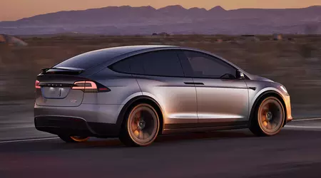Tesla ha smesso di vendere il modello S e il modello X made in U.S. in Cina