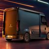 LCV elettrico Estafette sullo sfondo della città