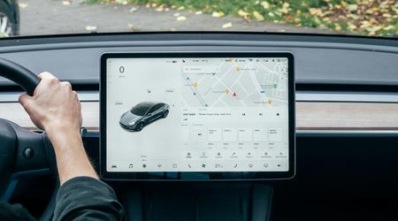 Elon Musk chiede una dimostrazione del sistema FSD per tutti gli acquirenti di Tesla in Nord America