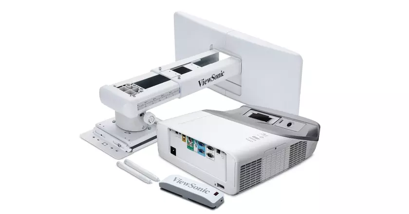 Proiettore interattivo ViewSonic PS750W a ottica ultra corta