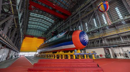 Taiwan ha varato il suo primo sottomarino, l'Hai Kun da 1,54 miliardi di dollari, che riceverà siluri Mk 48 e missili antinave Harpoon dagli Stati Uniti.