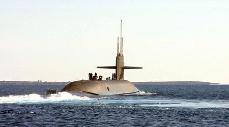Gli Stati Uniti hanno schierato nel Golfo Persico il sottomarino a propulsione nucleare USS Florida, che può trasportare 154 missili da crociera Tomahawk con una gittata fino a 2.500 chilometri.