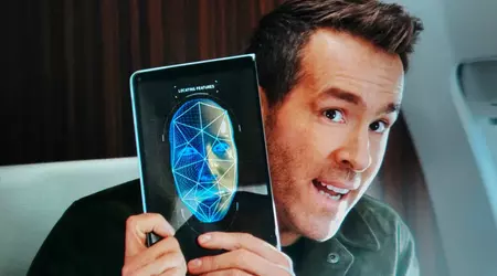 Ryan Reynolds ha rivelato l'inedito tablet pieghevole Microsoft Surface Neo in 'Red Notice' di Netflix