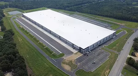 Isuzu costruirà un nuovo stabilimento negli Stati Uniti: produrrà camion diesel, a benzina ed elettrici