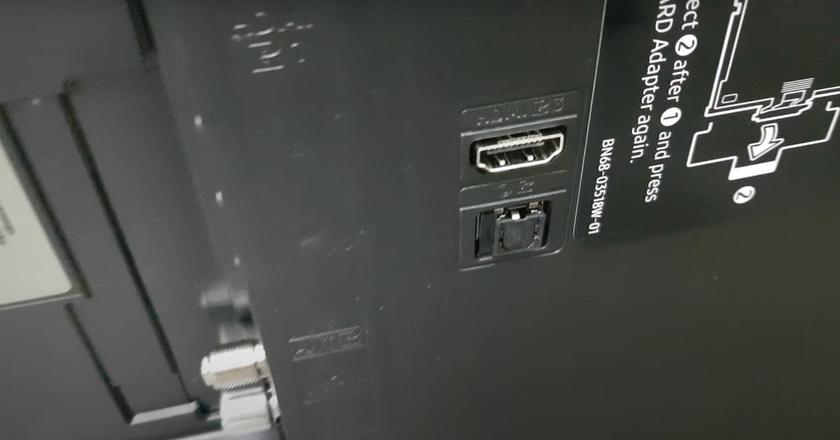 Monitor tv SAMSUNG da 75 pollici televisori per sala chiesa