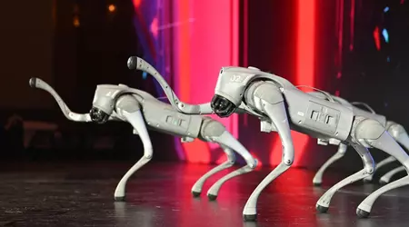La Cina propone di dotare i "cani robot" di armi termobariche