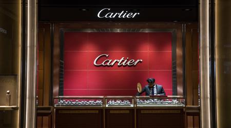 Un uomo messicano ha acquistato orecchini Cartier del valore di 28.000 dollari per 28 dollari: come è successo